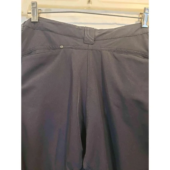 Mountain Hard Wear Womens Black Capri Climbing Pants Button Zipper Outdoor Sz 8 - Picture 12 of 13
